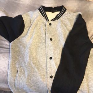 H&M medium button-down